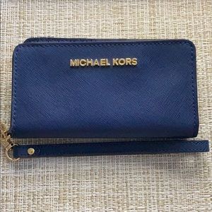 Michael Kors iPhone Wallet